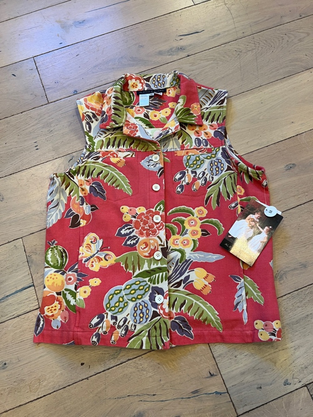 Sleeveless Red Floral Button-Down Shirt